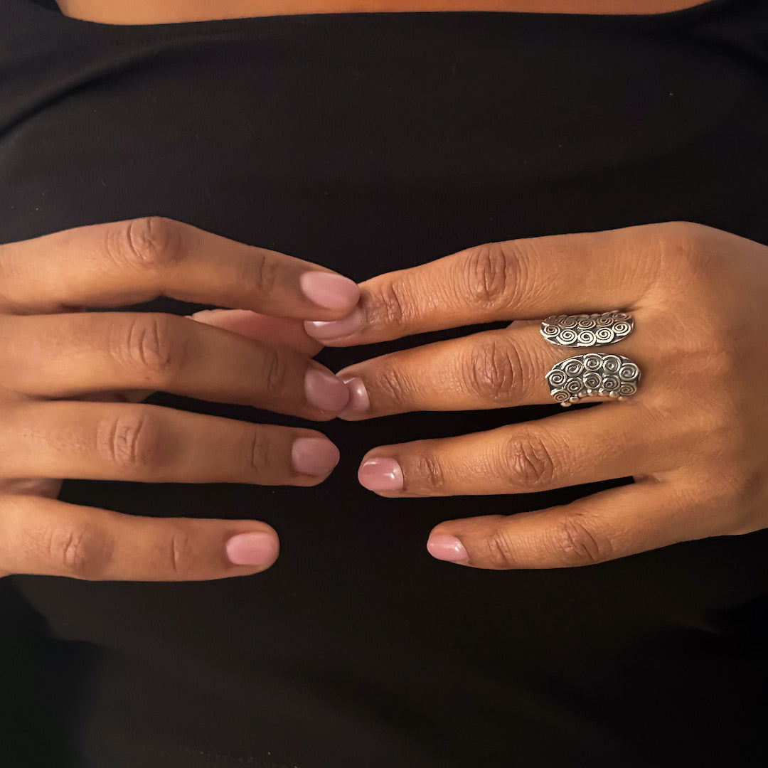 LITTLE SPIRALS RING