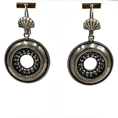 DANGLE SHELL AND SUN EARRINGS