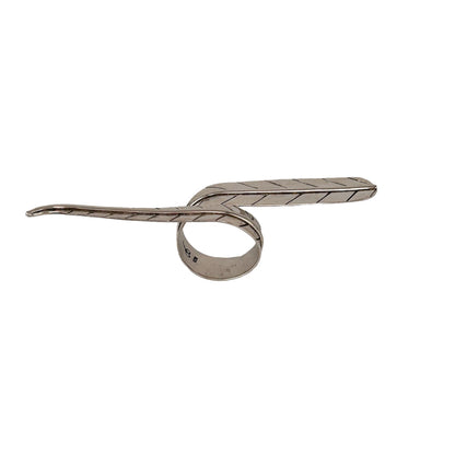 LONG FEATHER RING