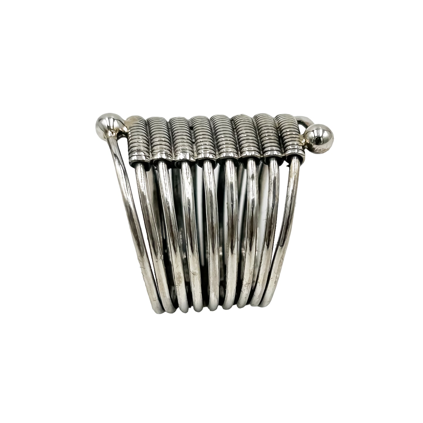 9 LINES RING