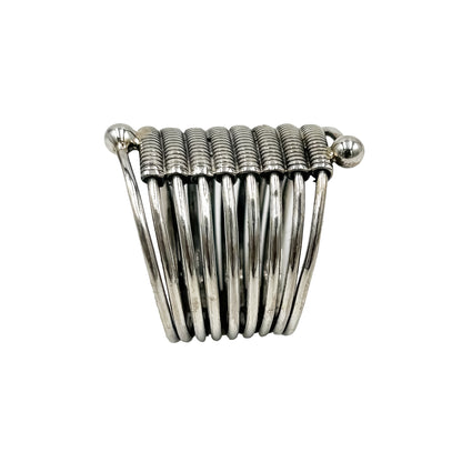 9 LINES RING