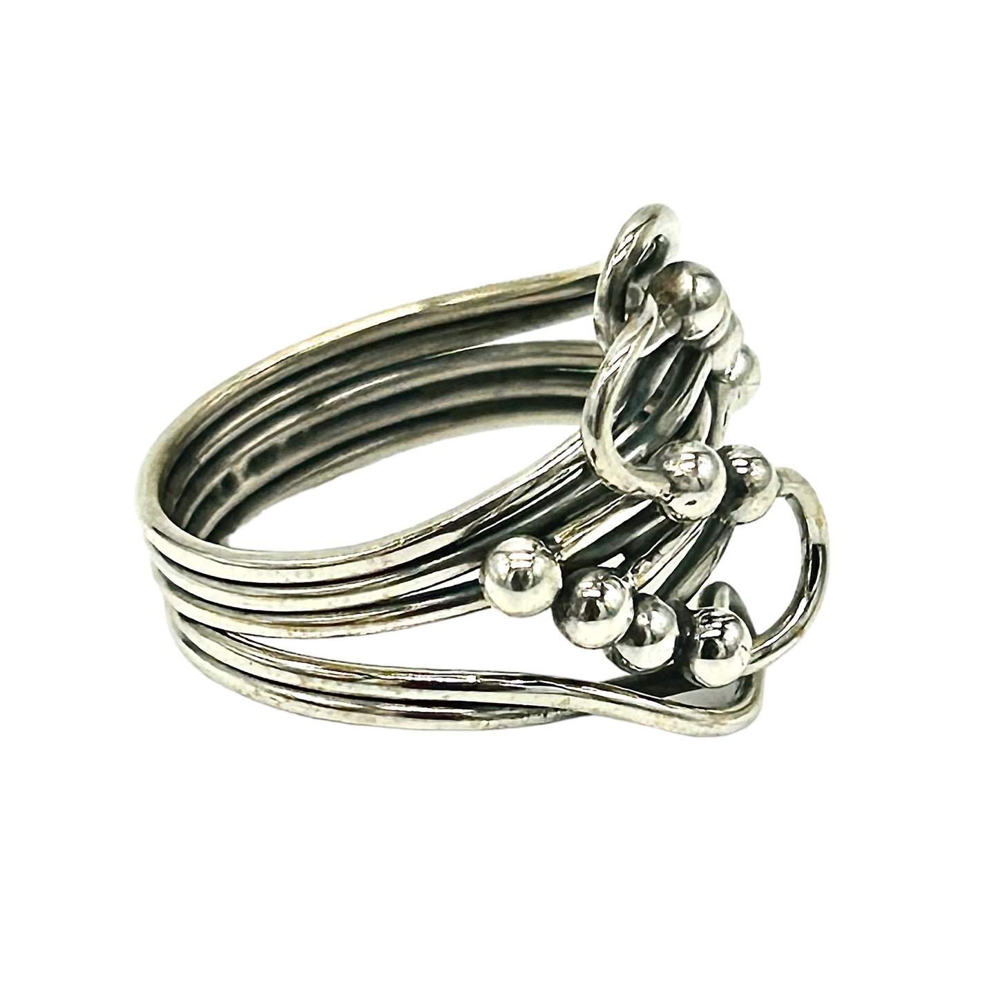 MODERNIST RING