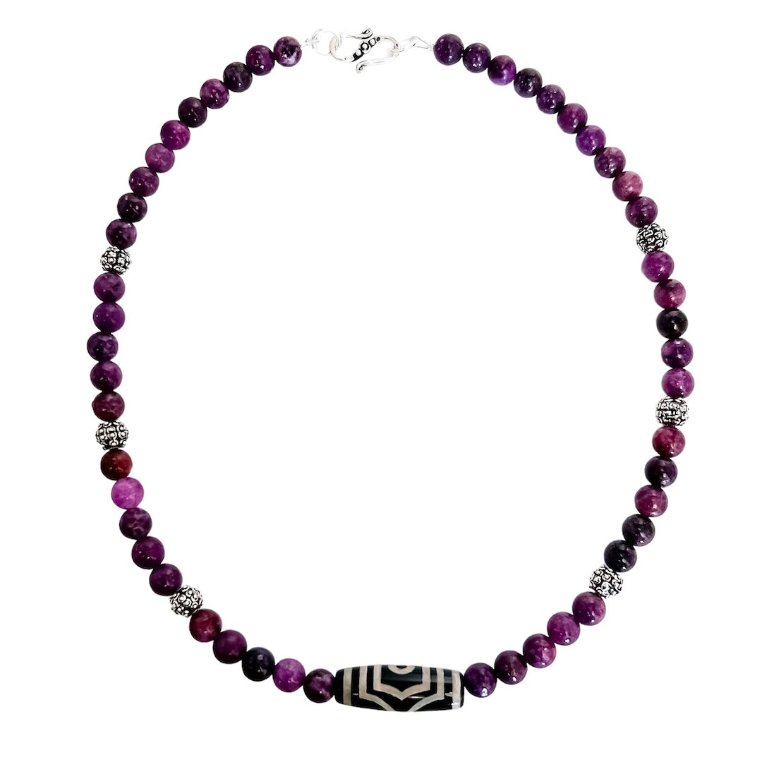 LEPIDOLITE AND TIBETAN DZI AGATE NECKLACE