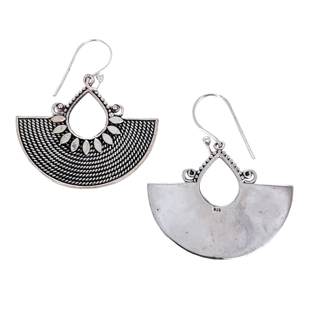 DANGLE RISING MOON EARRINGS