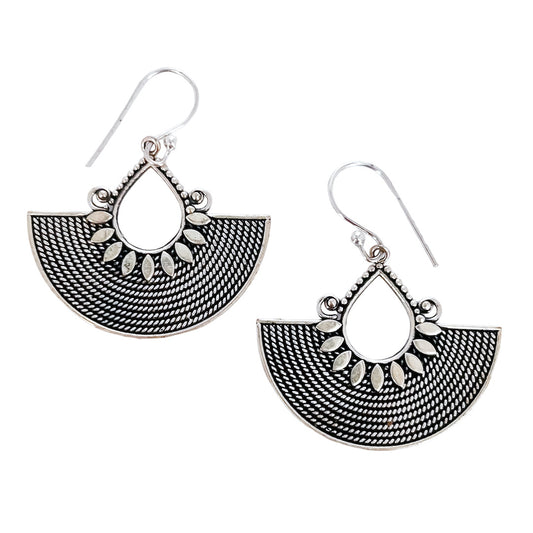DANGLE RISING MOON EARRINGS