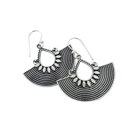 DANGLE RISING MOON EARRINGS