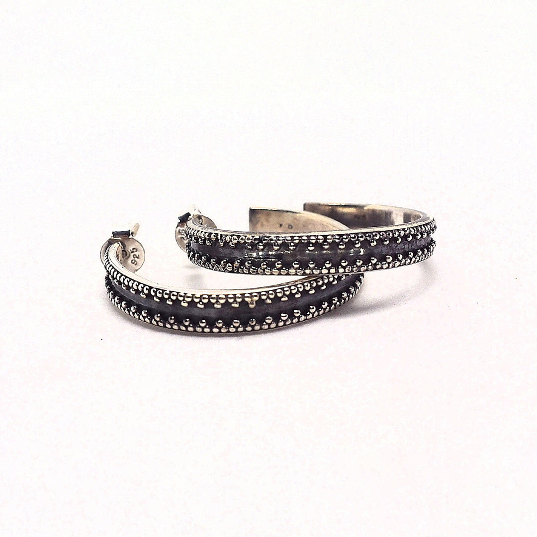 BLAC DOTS HOOPS