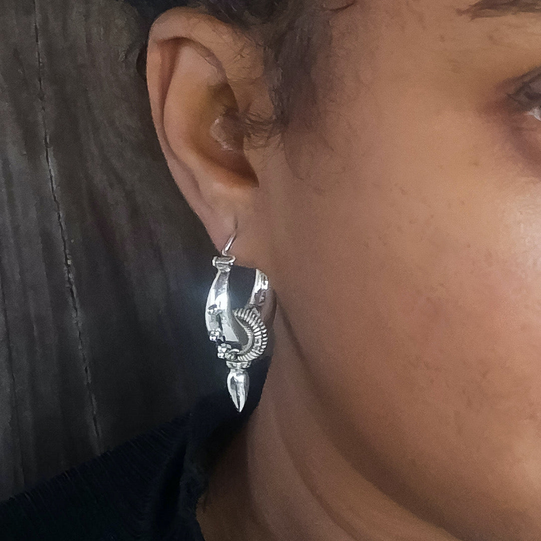 MEDIUM SPIKE HOOPS