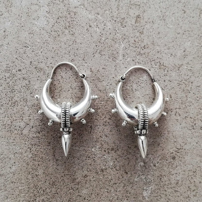 MEDIUM SPIKE HOOPS