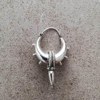 MEDIUM SPIKE HOOPS