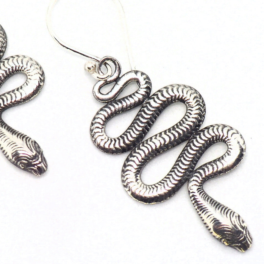 SNAKE EARRINGS
