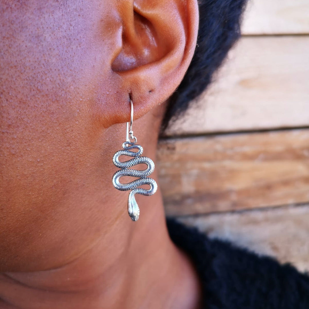 SNAKE EARRINGS